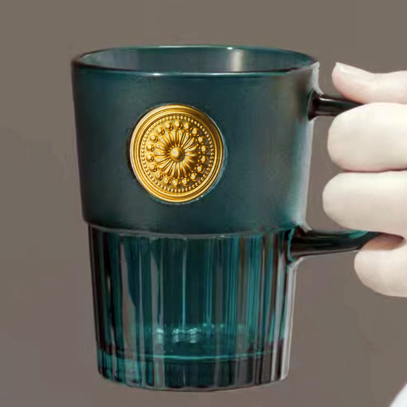 Star Barker con el mismo tipo de taza de cara de la diosa clásica placa de identificación verde de bronce de escritorio de oficina marca copa de agua