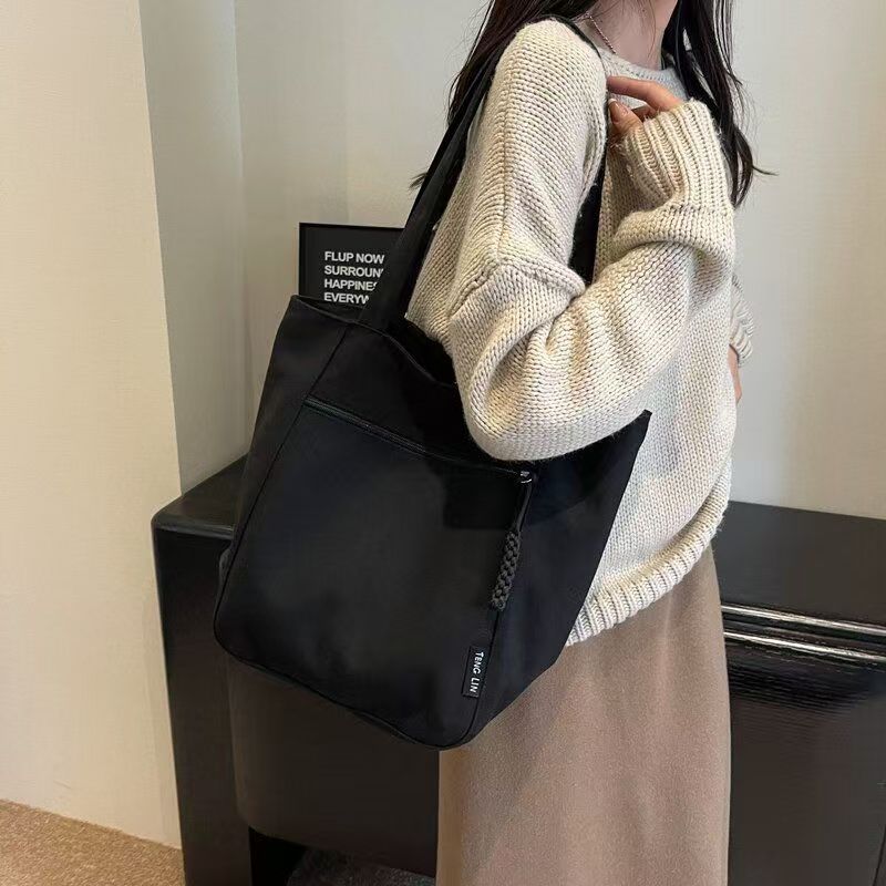 Japanese-style New Waterproof Nylon Casual Cross-border Spring Summer Single Shoulder Canvas Bag Women's Designer Large Capacity Commute Tote Bag