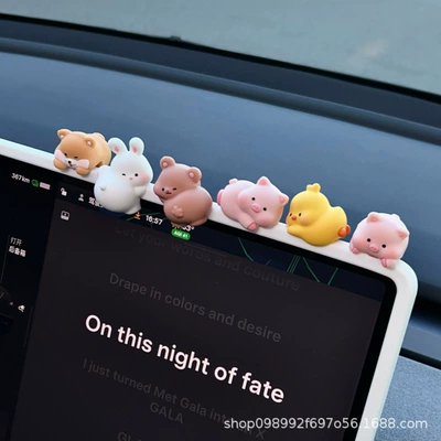 Dashboard Decoration Creative Car – Car ornaments - cartoon-cute-little-ornaments