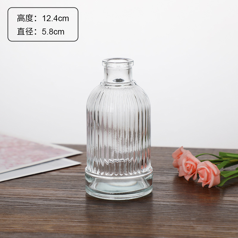 Estilo Europeo Retro Luz de lujo de cristal alivio pequeño florero de agua transparente florero decoración del hogar mini florero