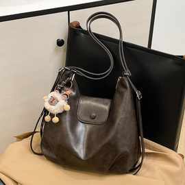 多功能大容量包包女2026秋冬新款通勤设计双肩包高级感小众托特包