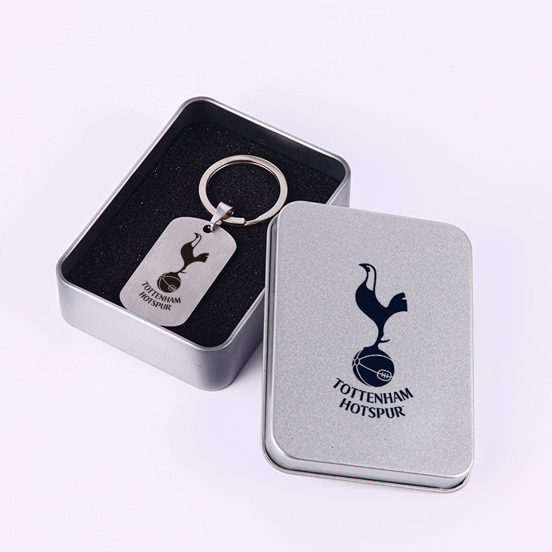 Club de fútbol insignia llavero Barcelona Real Madrid Manchester United AC Milan equipo militar tarjeta caja regalo