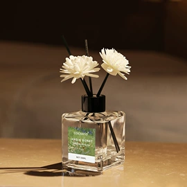 女士香水;香水加工定制;香薰