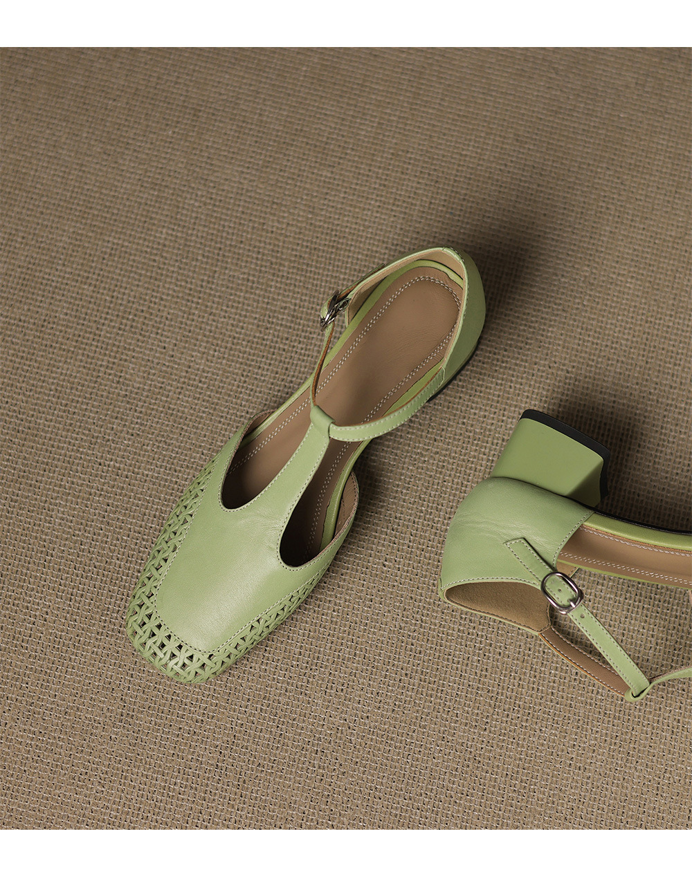 Sandal quai chữ T bít mũi da bò lớp đầu gót thô 4cm đục lỗ thoáng khí — Màu đen chi tiết 23