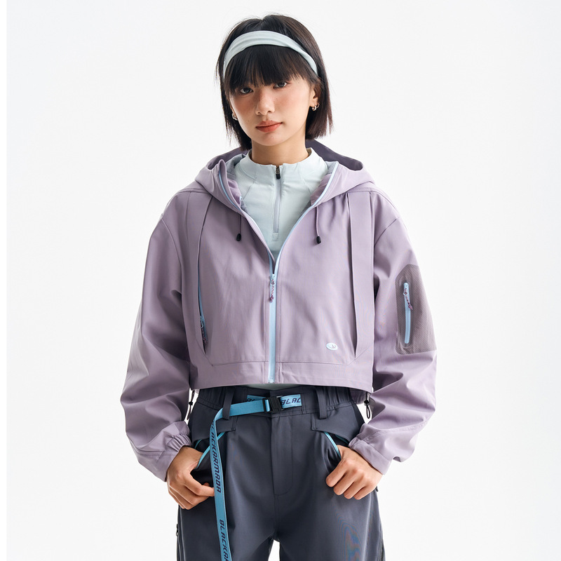 Women's short functional softshell jacket, outdoor sports short top, waterproof casual women's jacket Women's short functional softshell jacket, outdoor sports short top, waterproof casual women's jacket
