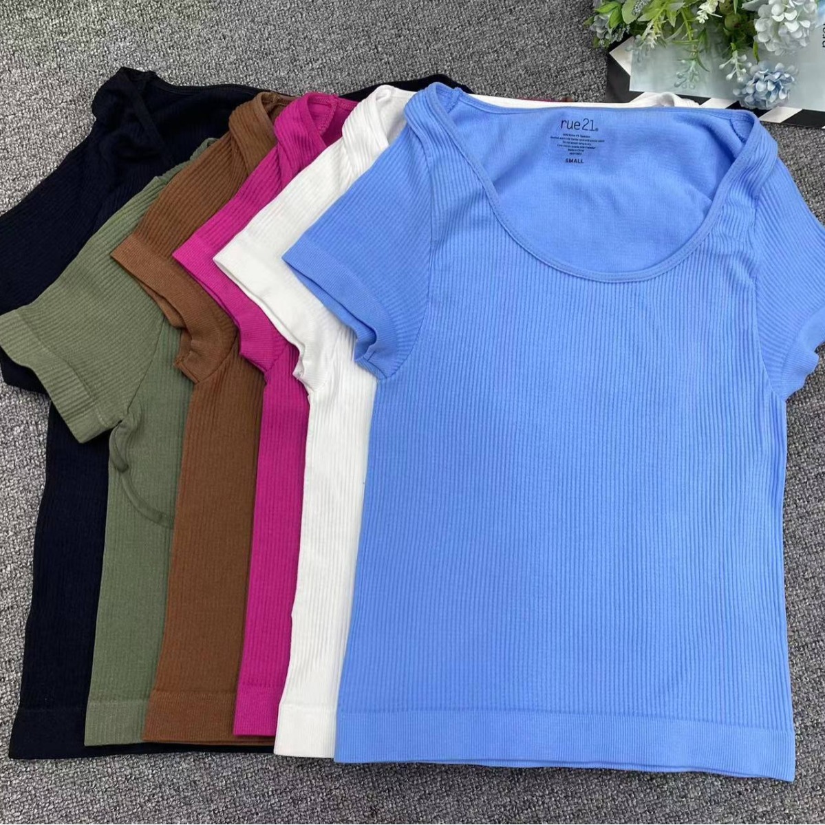 Exportación nueva manga corta sin costuras de gran tamaño elástico cómodo prendas de vestir exteriores superior al por mayor