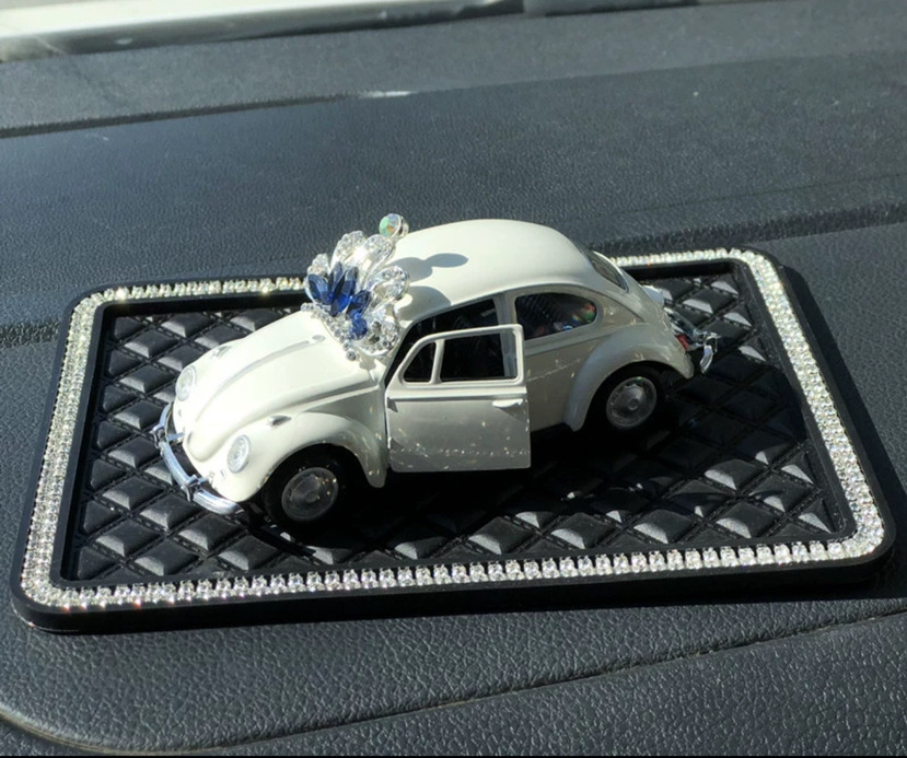 Corona modelo de automóvil adornos de automóvil almohadilla de plumas accesorios de automóvil adornos de automóvil decoración de automóvil en línea para chicas