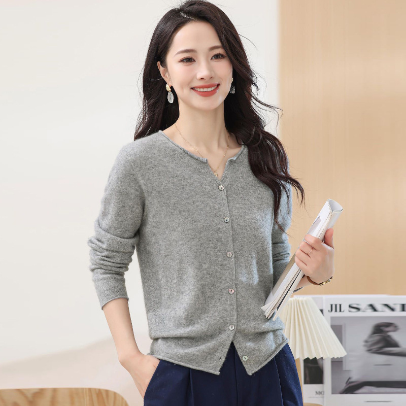 100 Little Cashmere 2024 Autumn and Winter Easiest for Match New Round Neck Long Sleeve Commuting Easiest for Match Knitted Cardigan