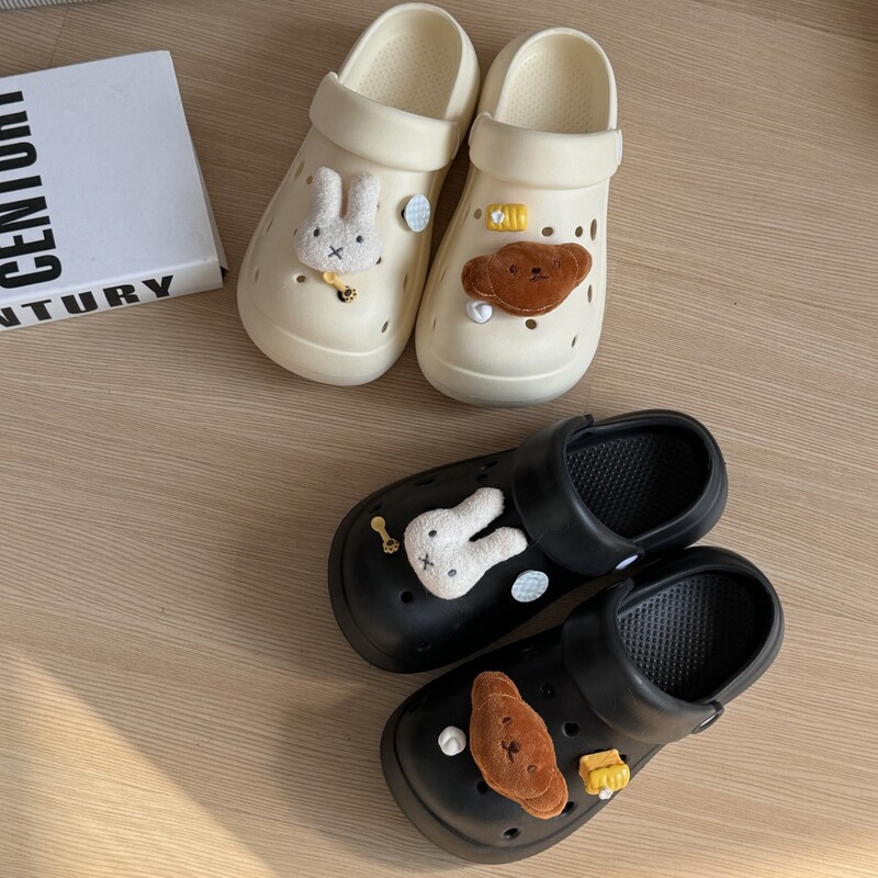Cartoon Hole Shoes eva Women's Thick Sole Slippers with Dung Feeling Heightened Slippers for Summer Outer Wear Non-slip Breathable Toe Sandals Cartoon Hole Shoes eva Women's Thick Sole Slippers with Dung Feeling Heightened Slippers for Summer Outer Wear Non-slip Breathable Toe Sandals