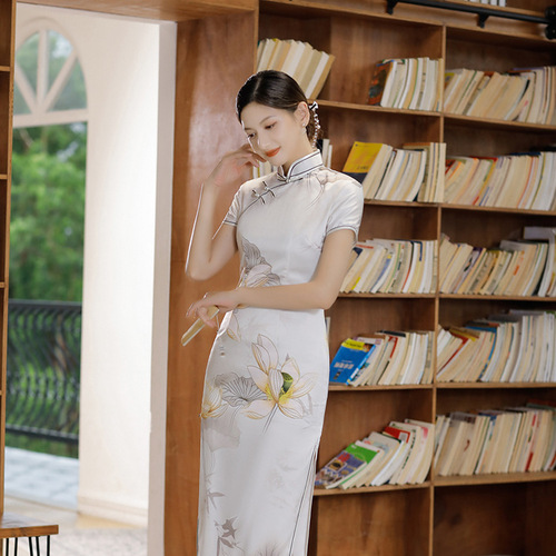  new qipao dress satin dress Chinese wind restoring ancient ways cultivate one&apos;s morality wholesale party double performance