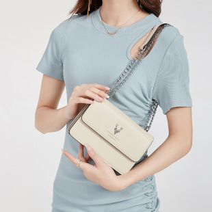 ���¿�Ů�����r�Іμ��朗lŮ��¹�^����С�����ٴ�б�����