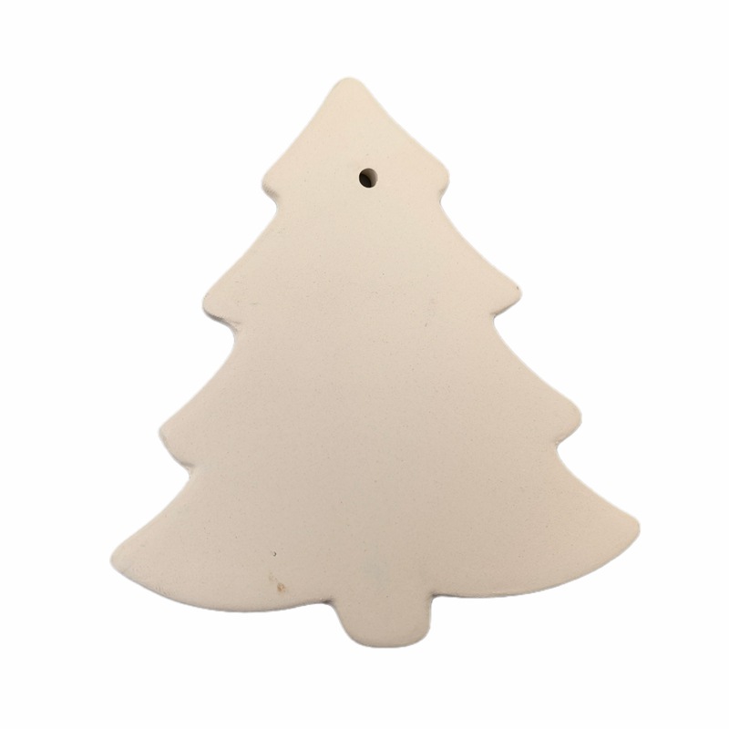 Colgantes de cerámica navideños personalizados estrella de cinco puntas casa en blanco blanco cruz en blanco taza ovalada manzana en blanco, etc.