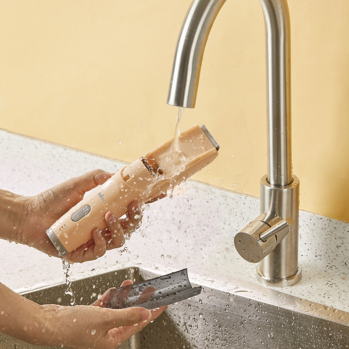 Baby Hair Clipper Automatic Hair Suction Baby Head Shaver Low Noise Light Sound Waterproof Hair Clipper