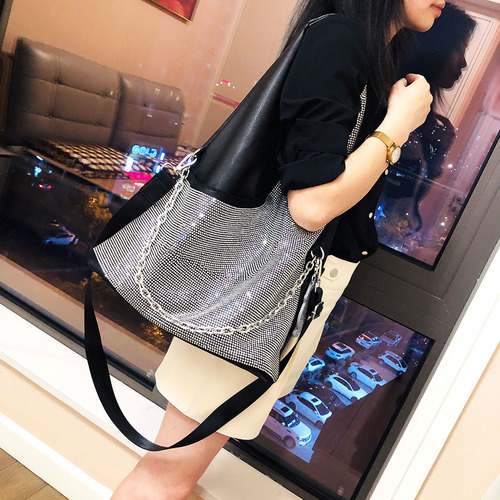 6382-1 European Fashion Water Diamond Large Tote Bag, Stylish South Korean Soft Leather, Lightweight Diamond-embellished Personal High-capacity Shoulder Bag