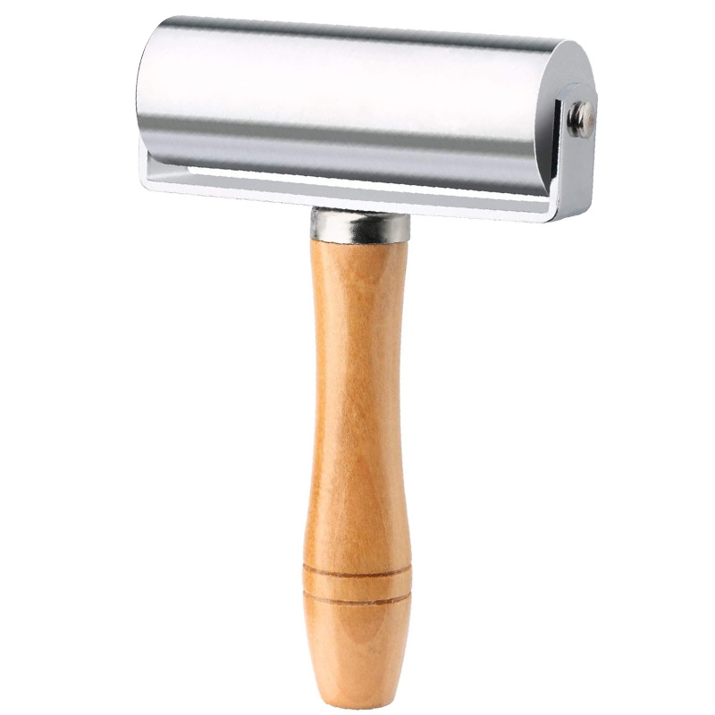 Original mango de madera rodillo rueda de empuje rodillo herramienta de prensado de cuero rodillo de borde oscuro borde grande rodillo de hierro