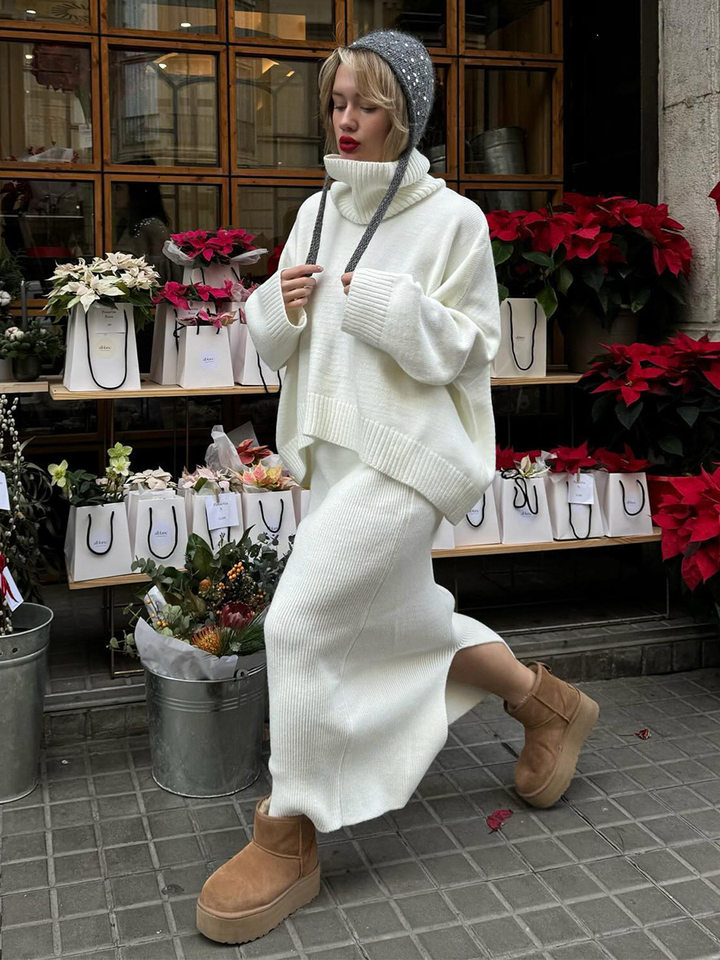 Bộ đầm áo len cổ cao dài tay phối chân váy dài dệt kim form rộng nữ — 50% Visco, 30% Polyester, 20% Nylon, Màu trắng be, Màu xanh lam, Màu xám