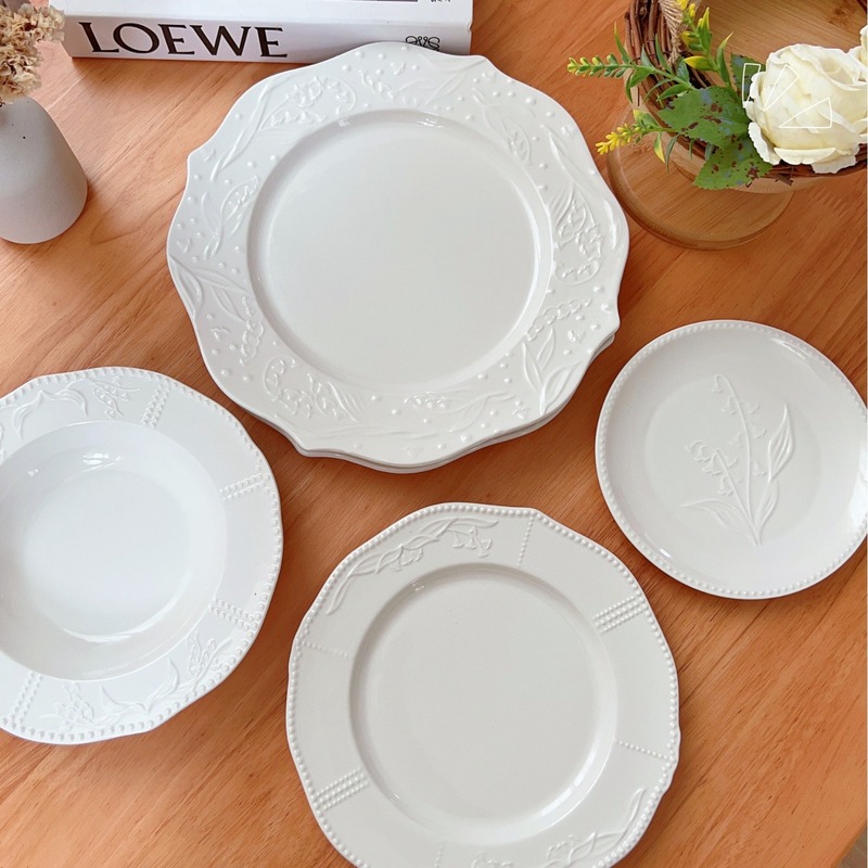 フレンチ中古風レリーフすずらん花卉陶磁器皿洋食菓子皿|undefined