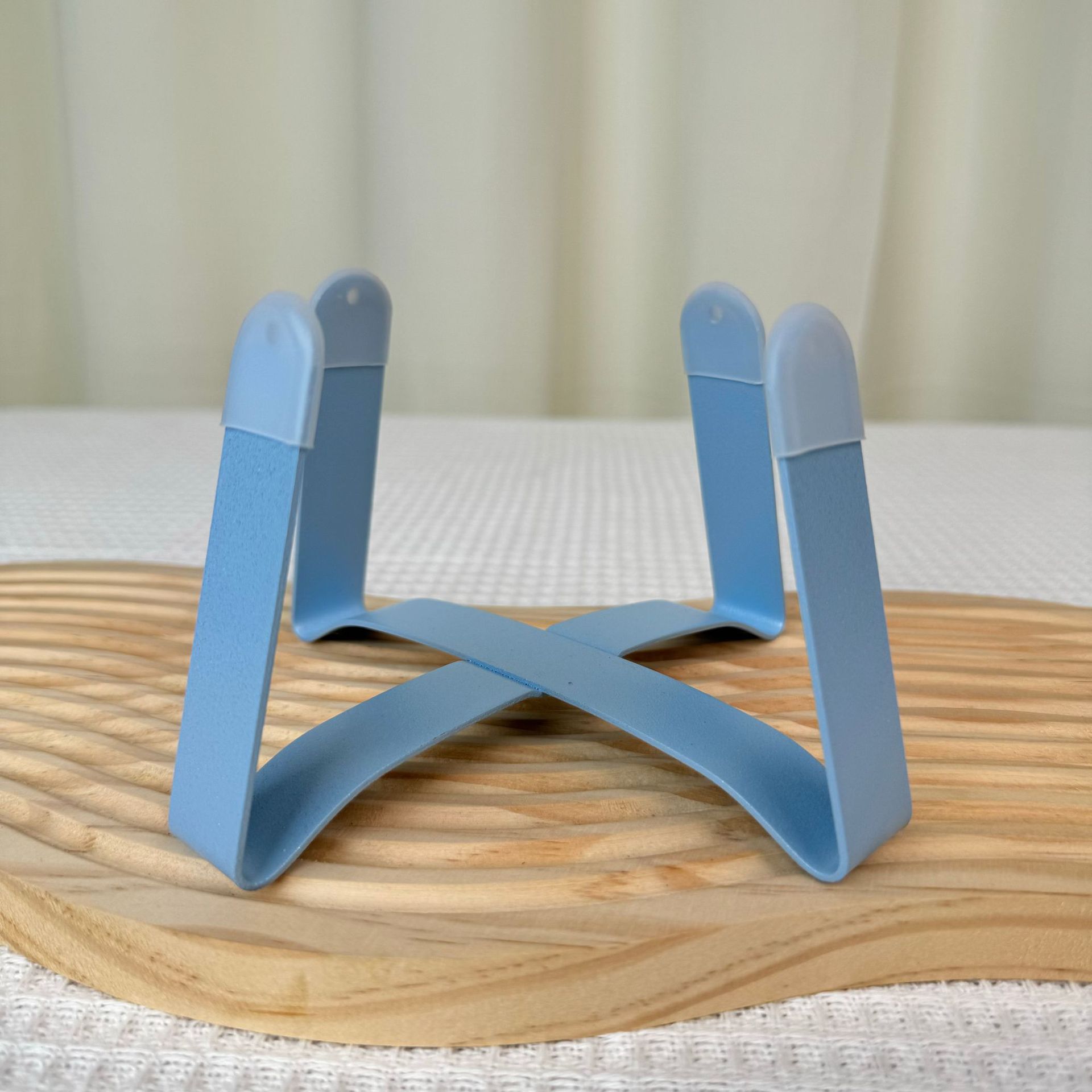 파란색 9cm 높이 증가 철제 프레임 [미끄럼 방지 커버 포함]