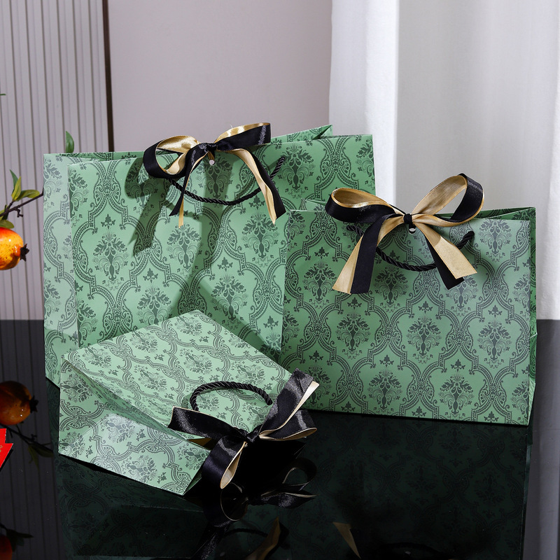 Premium Sense Green Handbag High-end Gift Packaging Bag Gucci Green Clothing Shopping Bag Annual Meeting Gift Bag