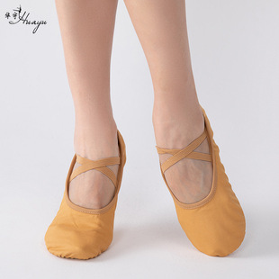 �r���A���ɫ��Ьܛ�׾���ˇ����ͯ������W���٤����������ЬŮ