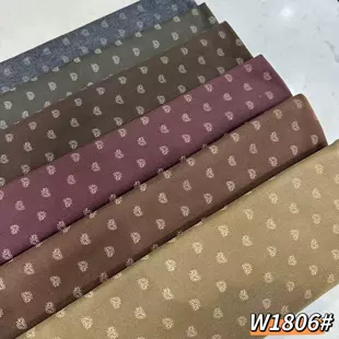Жакет и костюм из плотной ткани с узором пейсли осень-зима