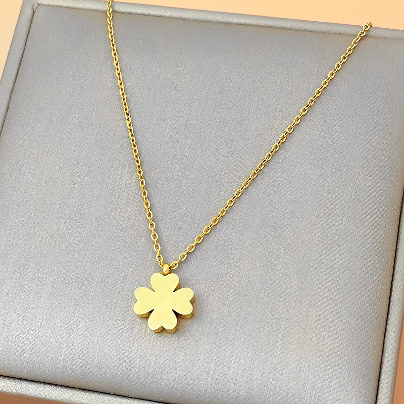 Acero de titanio elegante luz de lujo chapado en oro exquisito collar sin desvanecimiento de las mujeres del todo-fósforo de moda Red Cadena de clavícula de moda fábrica