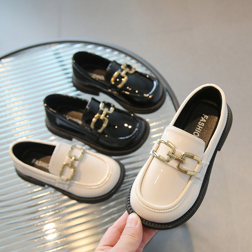 Children's leather shoes, spring and autumn loafers, new buttons, British style, fashionable single-layer shoes, step-on, baby's shoes