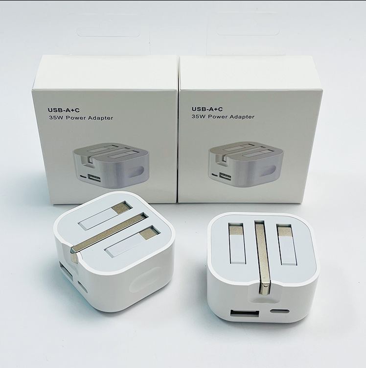 35Wa+C British Standard Charger Dual-Port Fast Charging Head Suitable for Apple Android Mobile Phone Usb+Pd Fast Charging Charging Head
