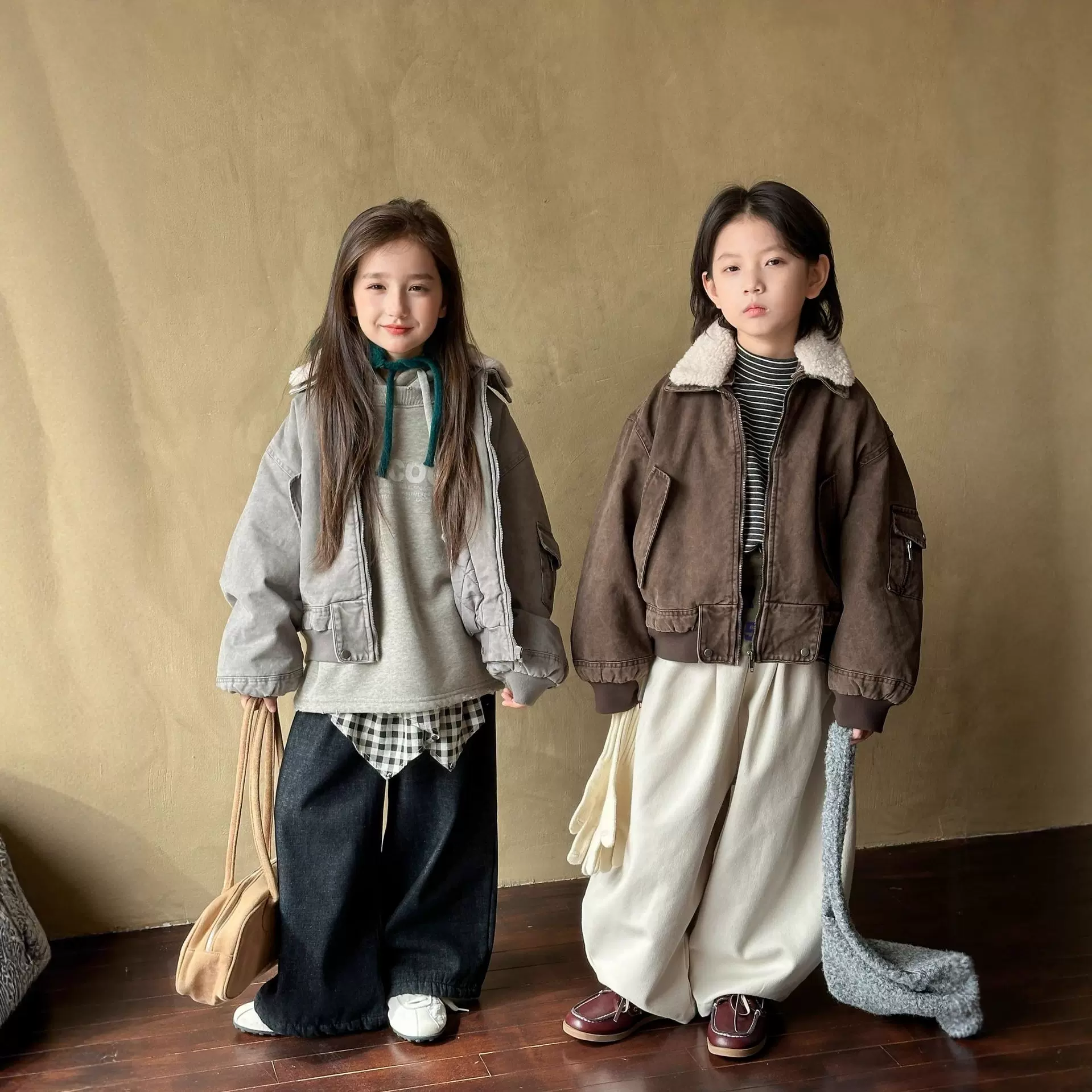 2025冬季新款韩版儿童巴恩风翻领棉衣男女童短款撞色毛领加厚夹克
