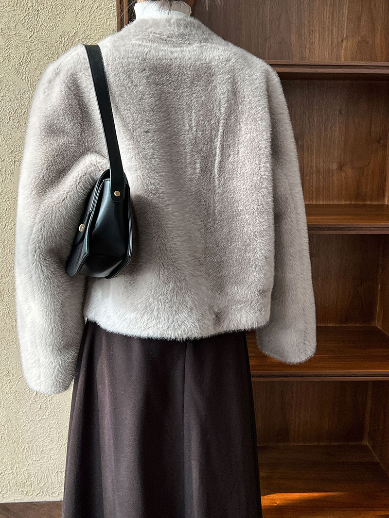 61220D8A-1E60-413A-AC42-8890F3