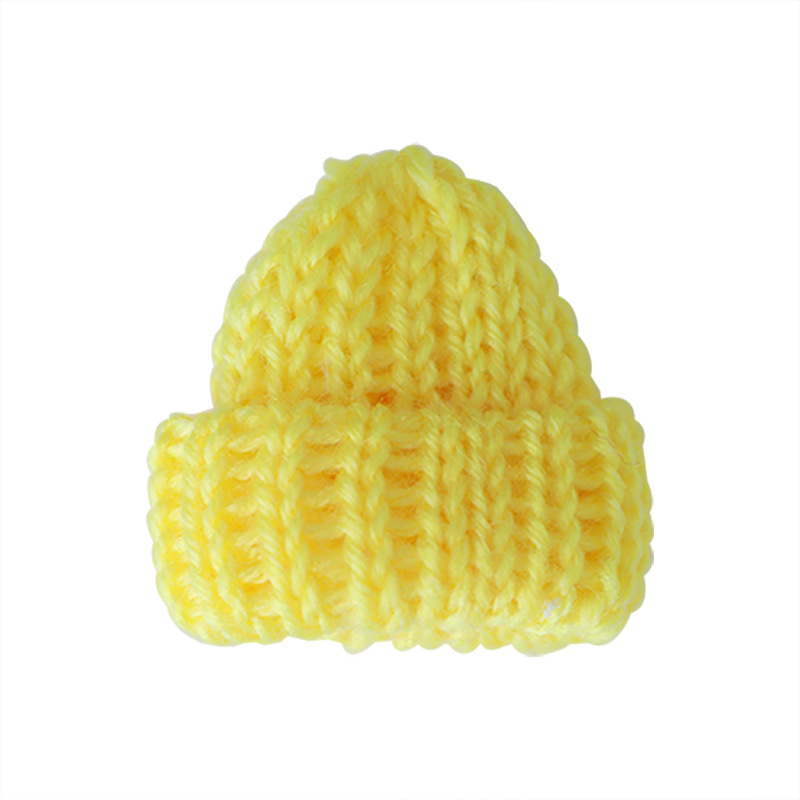 Decoraciones navideñas de lana pequeña tapa de botella de vino decoración mini pequeño sombrero accesorios de fieltro navideño transfronterizos