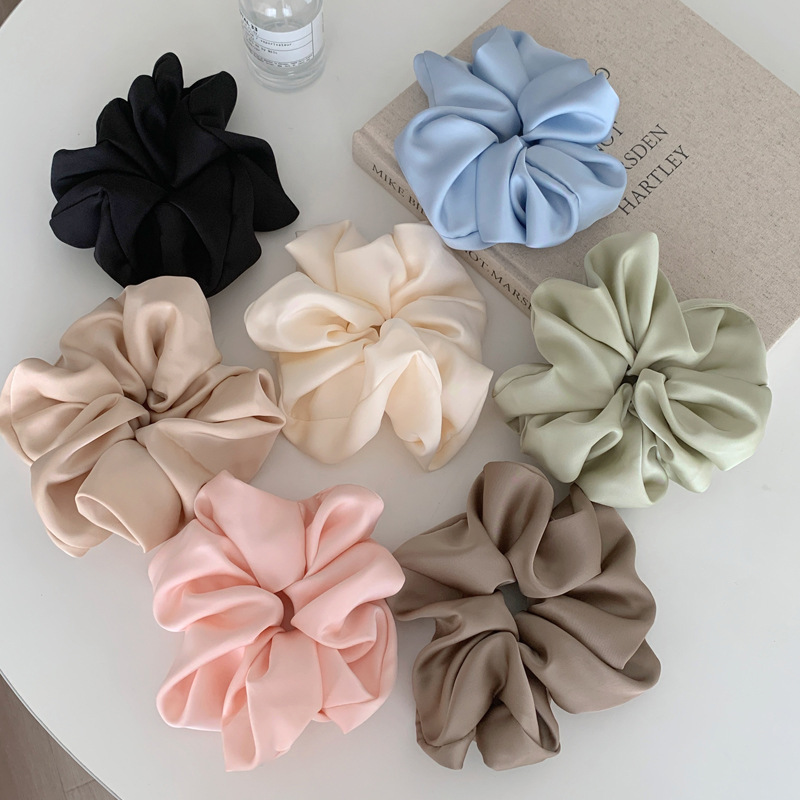 Korean-Style Satin Scrunchie Large High-Elasticity Bun Hair Tie for Women with a High-End Feel Korean-Style Satin Scrunchie Large High-Elasticity Bun Hair Tie for Women with a High-End Feel