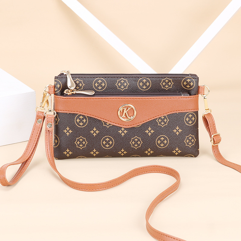 Middle aged mother's women 2024 new fashionable and atmospheric shoulder versatile crossbody bag for women's_voghion.com