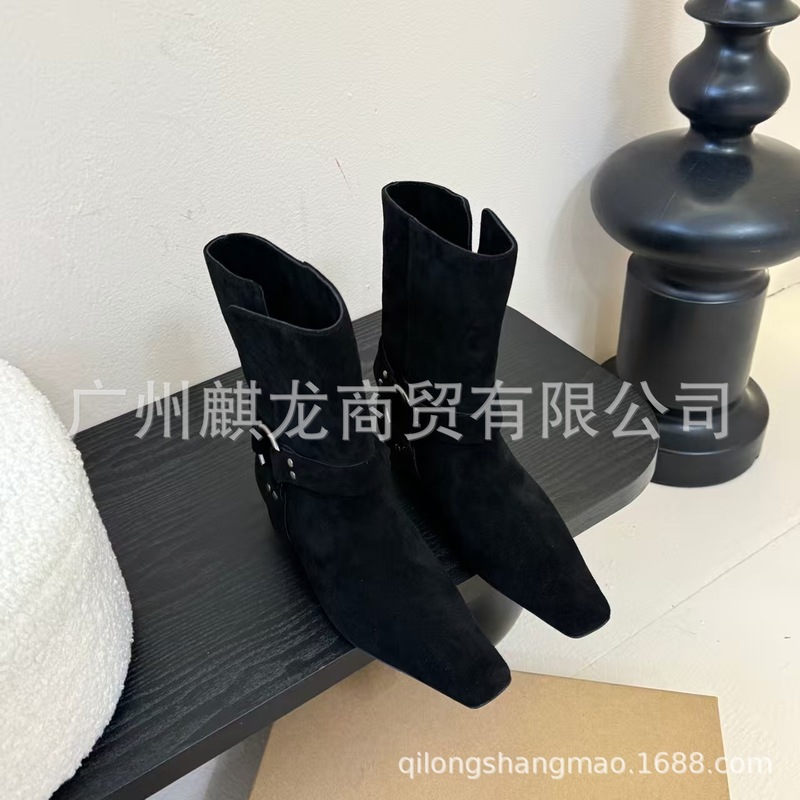 高端小众2025秋冬麂皮方头复古低跟皮带扣翻折两穿百搭中筒骑士靴|undefined