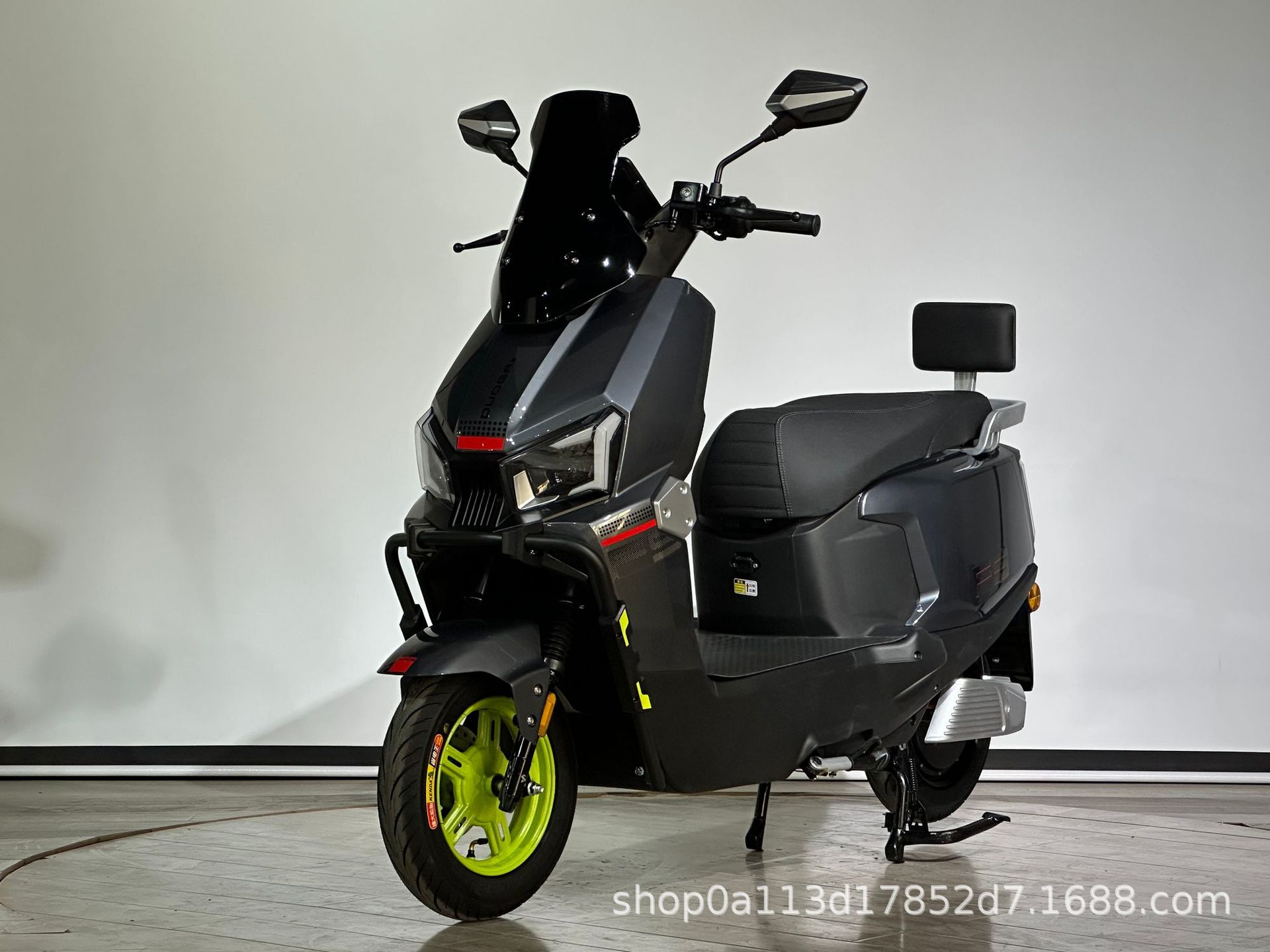 Cross-Border Fengshen 2025 New Model Electric Motorcycles, Electric Scooters, Export Mobility Vehicles, Wholesale Small Cars, Electric Mopeds