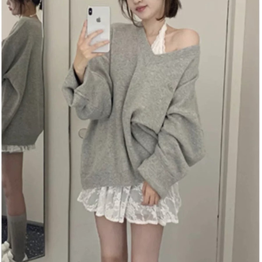 Retro colored long sweater, knitted jacket, V-neckline