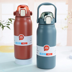 外貿跨境大容量保溫杯304不鏽鋼彈跳蓋運動壺戶外便攜水杯帶吸管