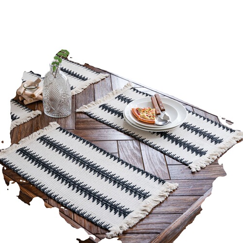 Yimanqiyun table flag black and white cotton thread contrasting stripes splicing braided tassels natural material American holiday
