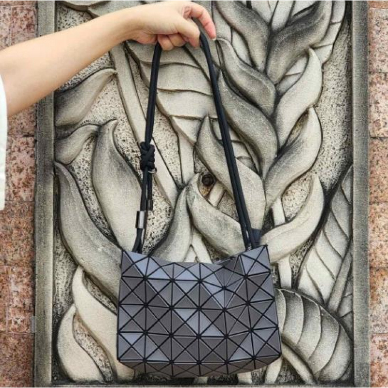 La fábrica japonesa original en abril, el nuevo paquete de tofu beimu bolso de mano hombro con hombro bolso de mujer bolso axila