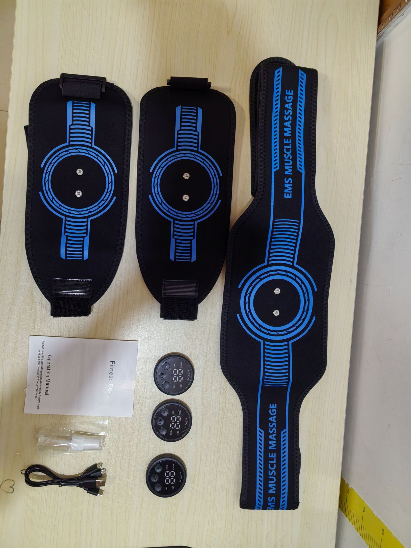 Cinturón de masaje abdominal EMS de cinco piezas, superventas transfronterizo, dispositivo de fitness abdominal, parche muscular abdominal, cinturón inteligente quemagrasas para fitness abdominal