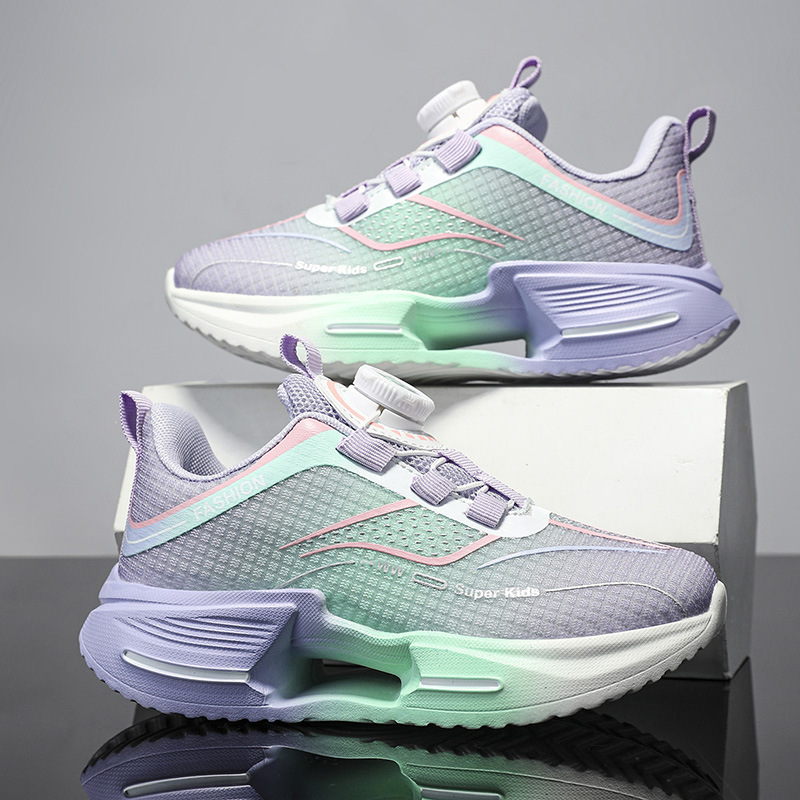 Fábrica directa de botón giratorio para niños zapatos de carrera primavera y otoño antideslizante para niños y niñas zapatos deportivos transpirables ligeros al aire libre cómodos