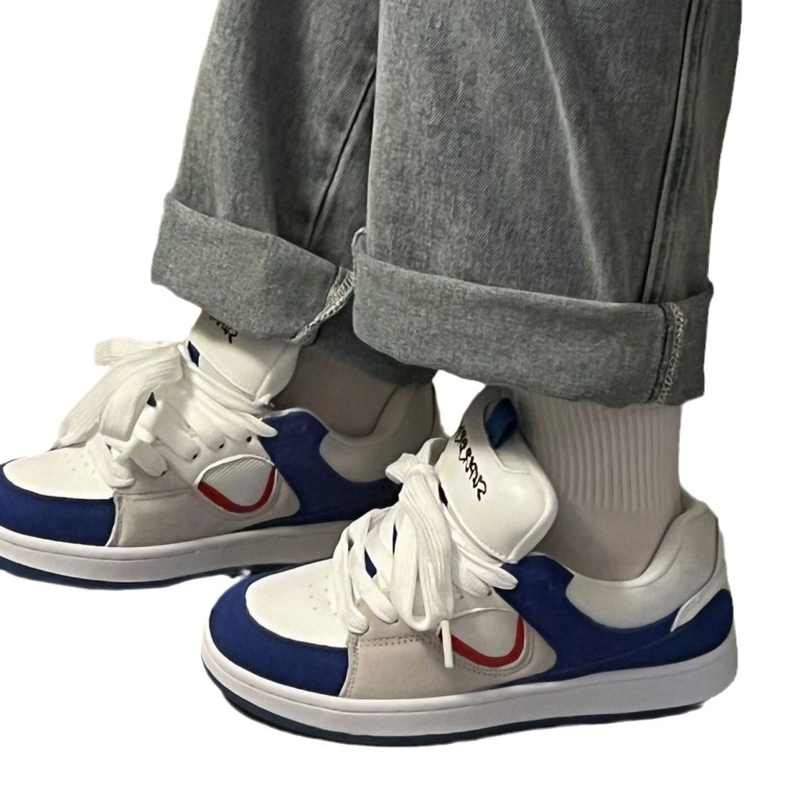 Zapatos para mujeres de alto valor Mario zapatos de pan zapatos de nicho blanco azul rojo skate zapatos casuales zapatos blancos pequeños