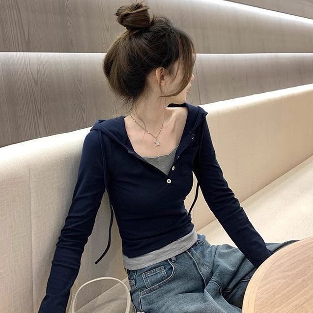 假两件修身连帽长袖t恤女春秋季设计感漂亮小衫独特别致正肩上衣|undefined