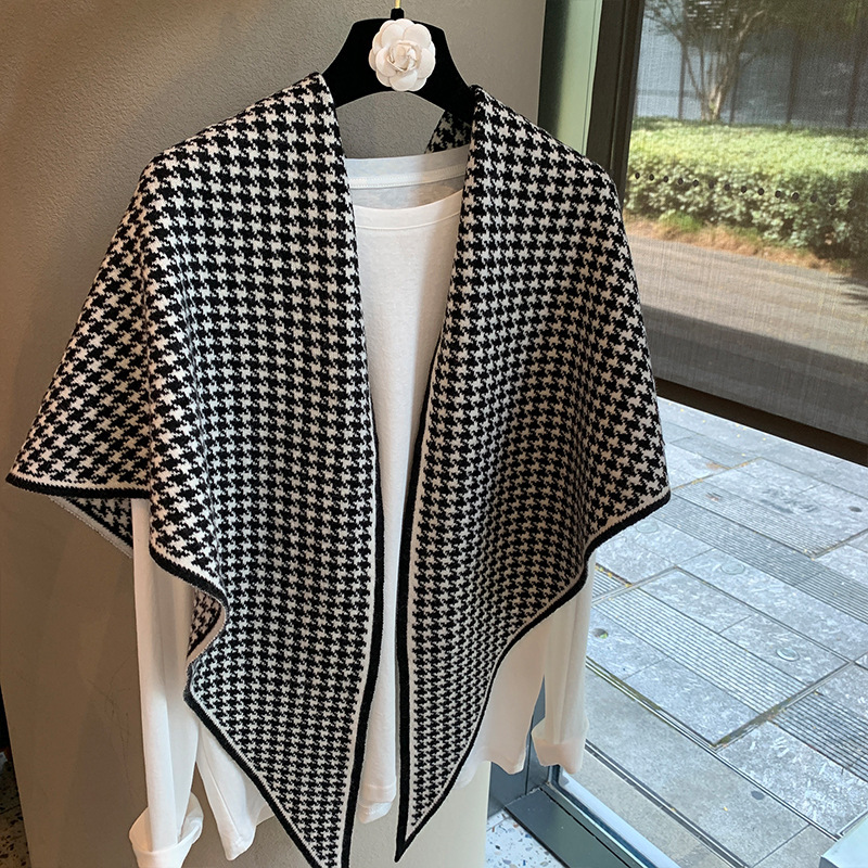 Houndstooth Neck Scarf Triangle Scarf Shawl Knitted Knotted Shawl Dual-Use Versatile Decorative Neck Protector Outerwear Houndstooth Neck Scarf Triangle Scarf Shawl Knitted Knotted Shawl Dual-Use Versatile Decorative Neck Protector Outerwear