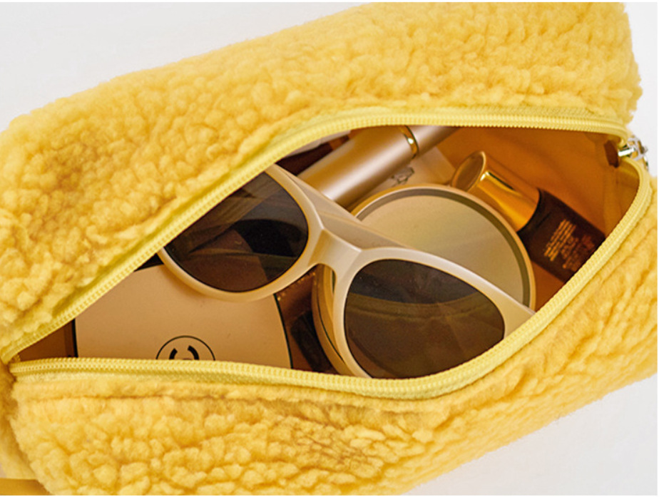 ����ë�޻�ױ���ﶬ�ɰ�Ů���¿�Ů����������Я��ױ������LOGO