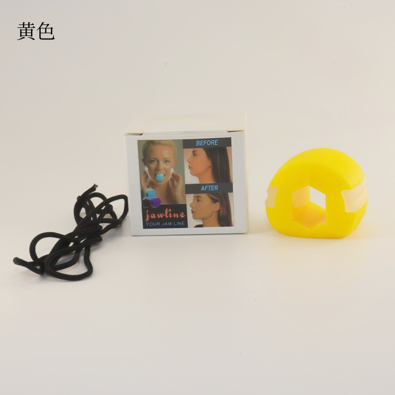 Jawline Exerciser Silicone Jaw Trainer for Facial Muscle Toning and Chewing Fitness Black in use