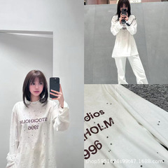 オタクの女性は同じ種類の現物を出します! 25早春の新型199スプレーは、古いホットドリルのレトロなカジュアルな長袖tシャツの女性を描いています