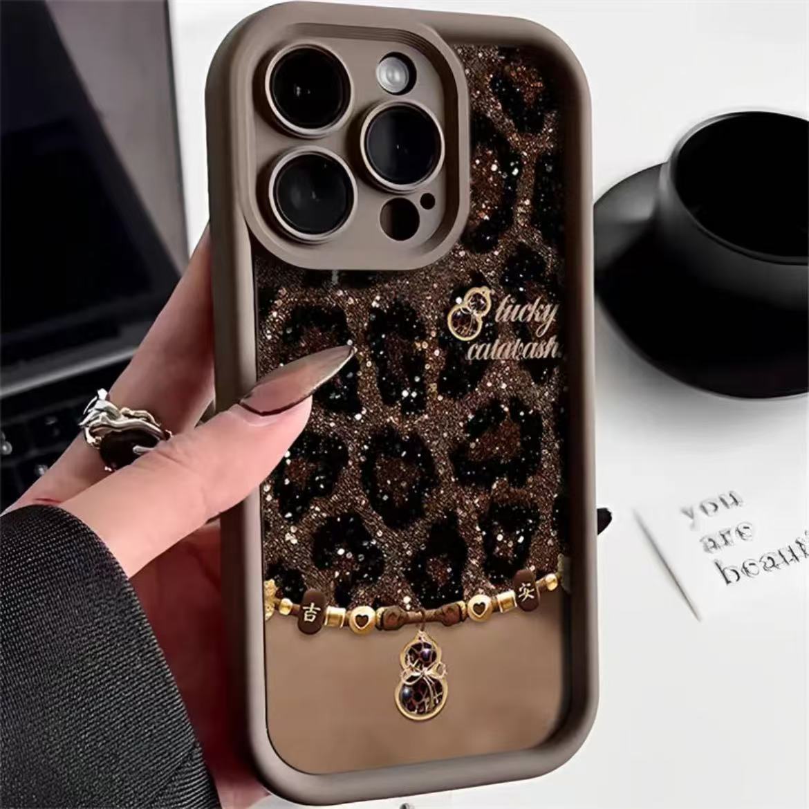 Leopard Print Gourd Case Suitable for Apple 14 Pro Max, iPhone 15 Pro, New 16 Pro, High-End 17, European and American Style