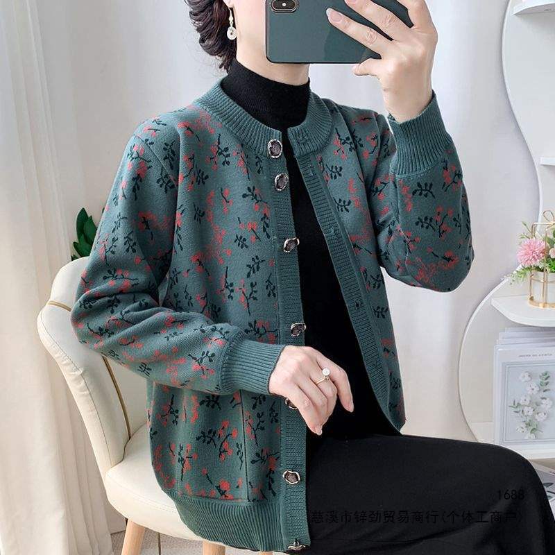 妈妈秋装外套中老年女装上衣奶奶毛衣开衫冬季针织衫老人衣服太太