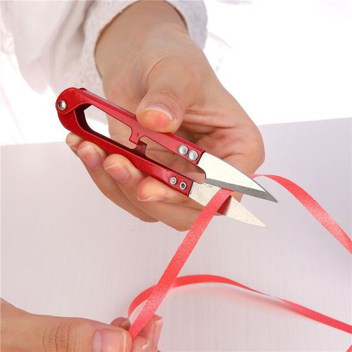 U-shaped embroidery scissors, V-shaped household scissors for cutting threads, mini sewing clothing cross-stitch scissors wholesale